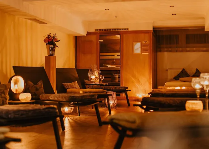 Hotel Restaurant Zum Goldenen Anker Mit Hallenbad & Wellnessbereich